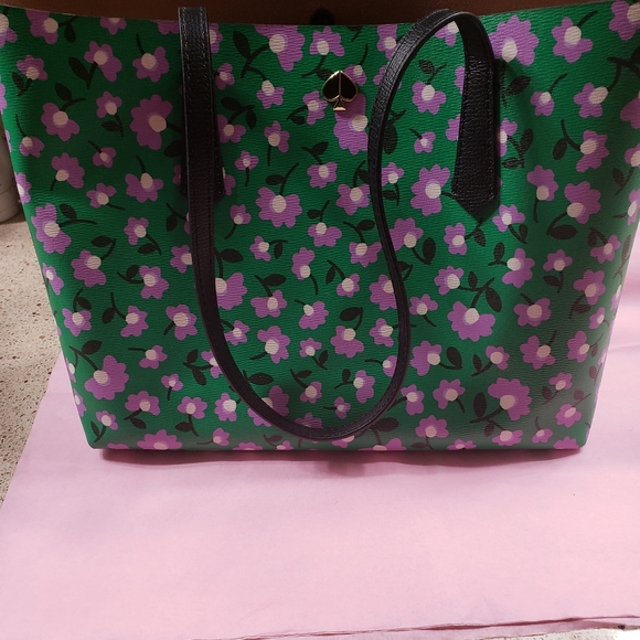 KATE SPADE โ ๏ธ NEW YORK LEATHER HANDBAG SMALL ๐ - Picture 12 of 12